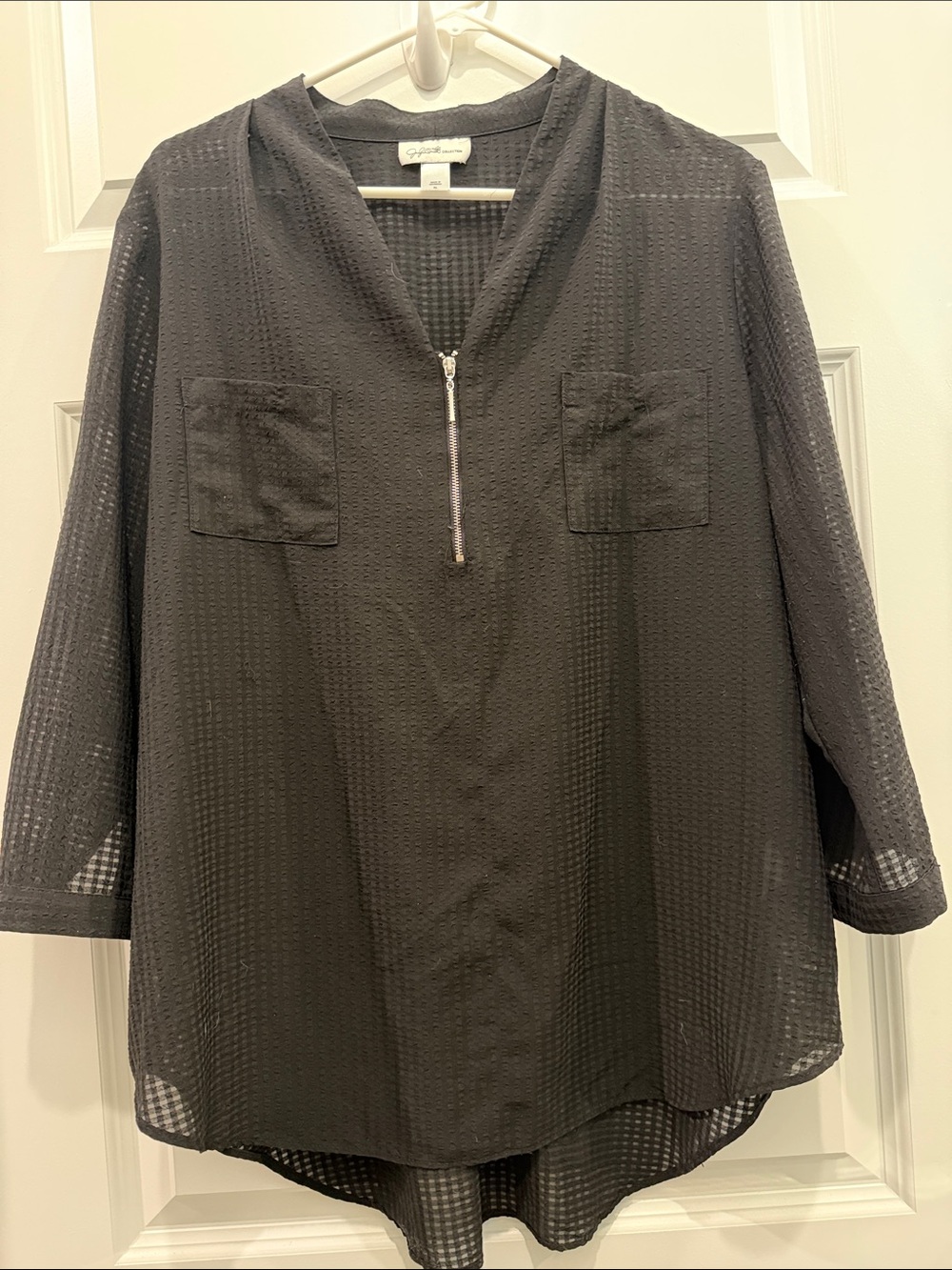Jaclyn Smith Black Textured Zip VNeck Blouse